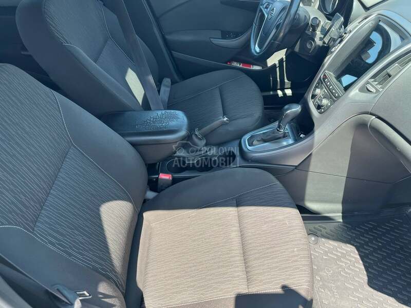 Opel Astra J 1,4 turbo