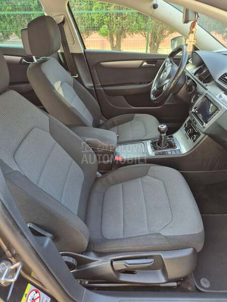 Volkswagen Passat B7 2.0 TDI HIGHLINE
