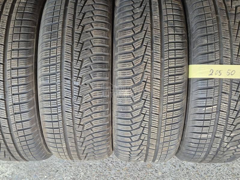 Hankook 205/50 R17 Zimska