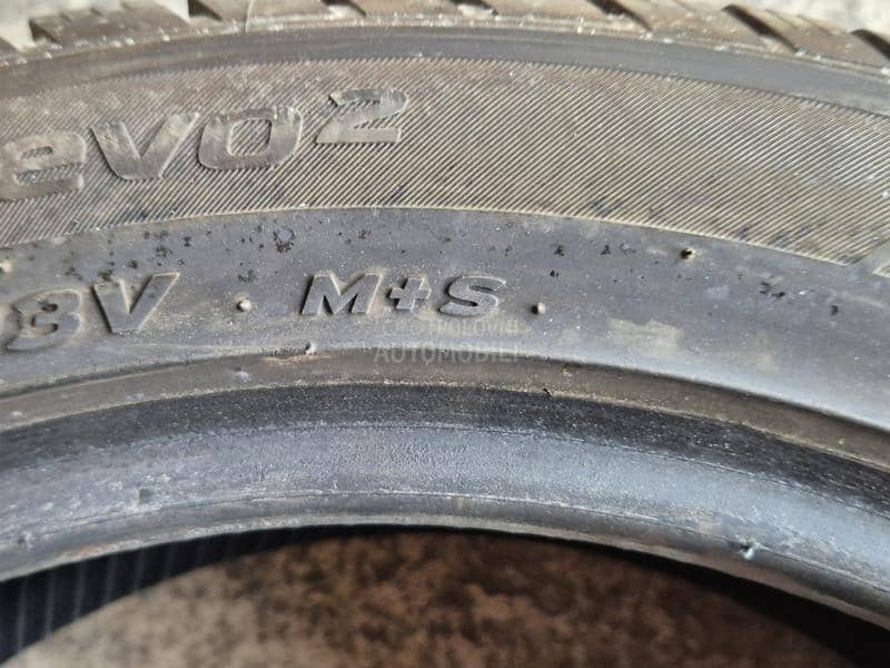 Hankook 205/50 R17 Zimska