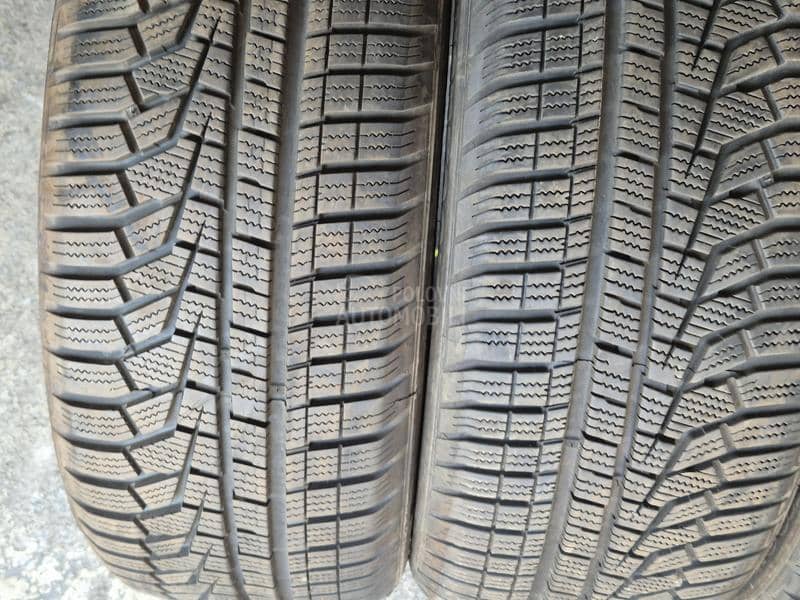 Hankook 205/50 R17 Zimska