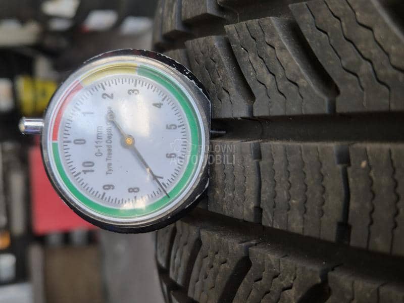 Continental 225/65 R17 Zimska