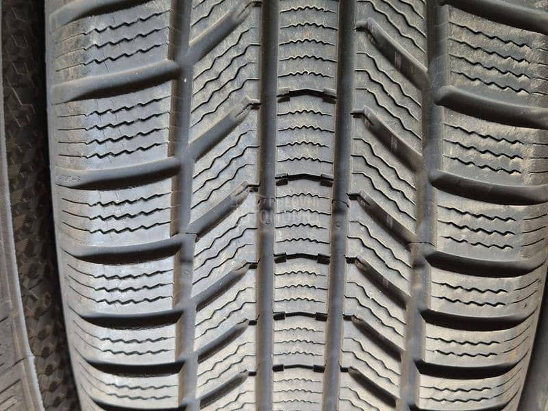 Continental 225/65 R17 Zimska