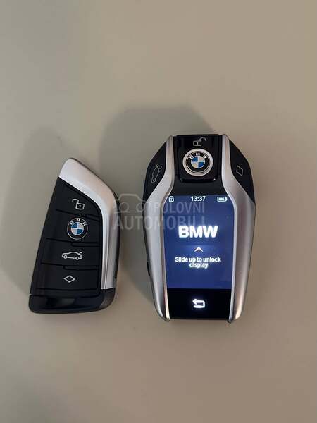 BMW 320 xDrive Hybrid Luxury