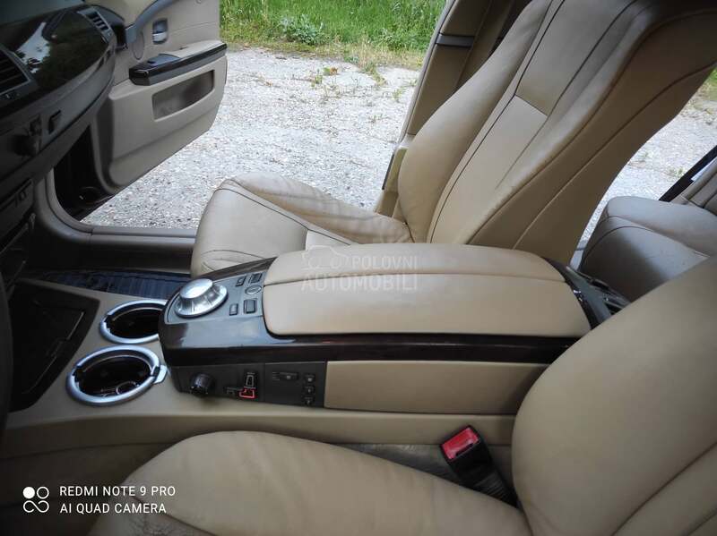 BMW 730 