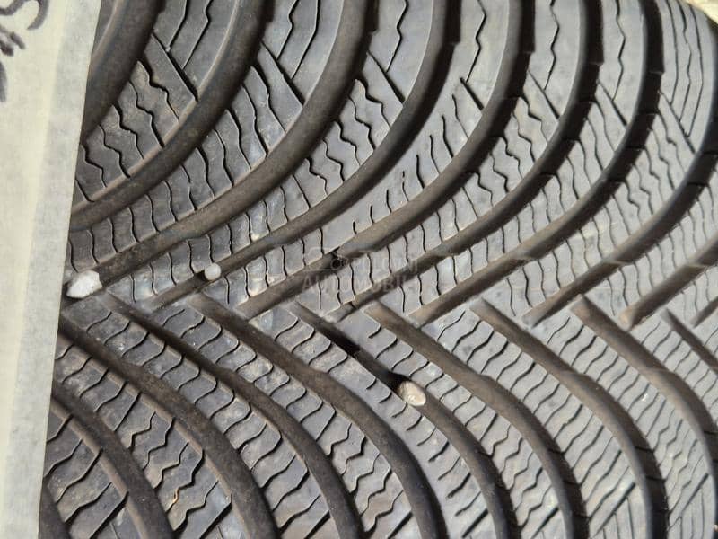 Michelin 205/55 R16 Zimska