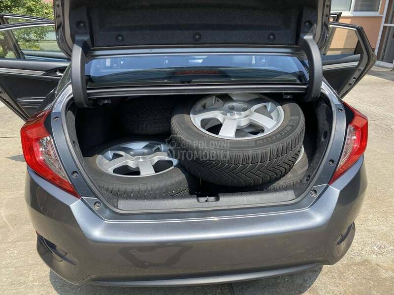 Honda Civic 1.6 i-DTEC CH
