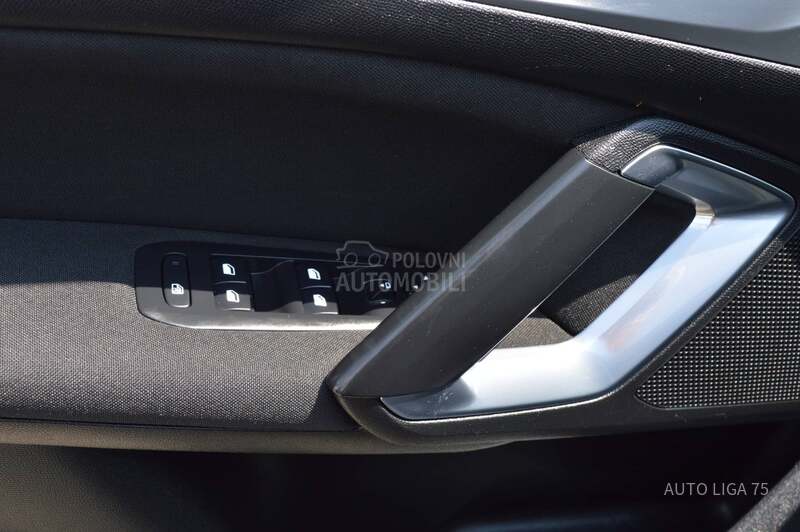 Peugeot 308 1.5 BlueHDi100 Busi