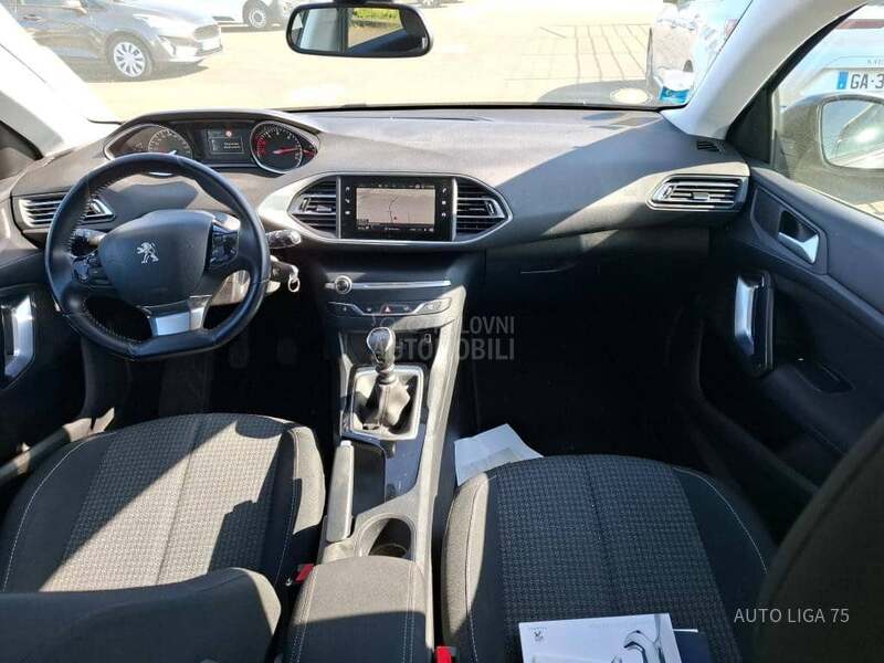 Peugeot 308 1.5 BlueHDi100 Busi