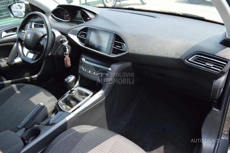 Peugeot 308 1.5 BlueHDi100 Busi