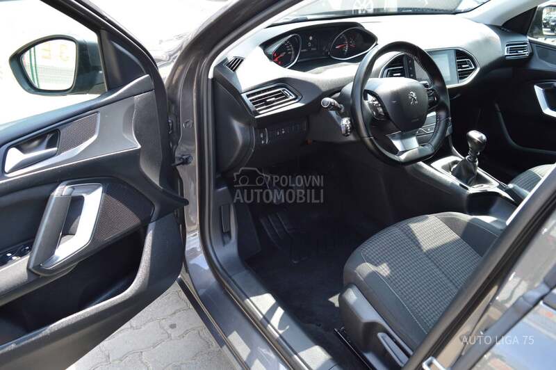 Peugeot 308 1.5 BlueHDi100 Busi