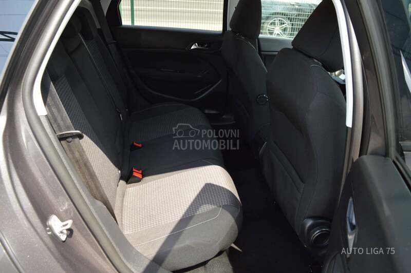 Peugeot 308 1.5 BlueHDi100 Busi