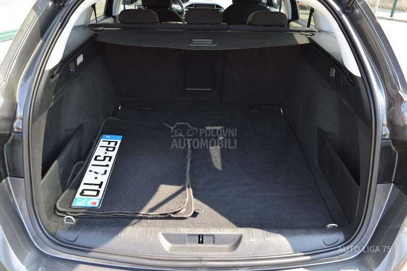 Peugeot 308 1.5 BlueHDi100 Busi