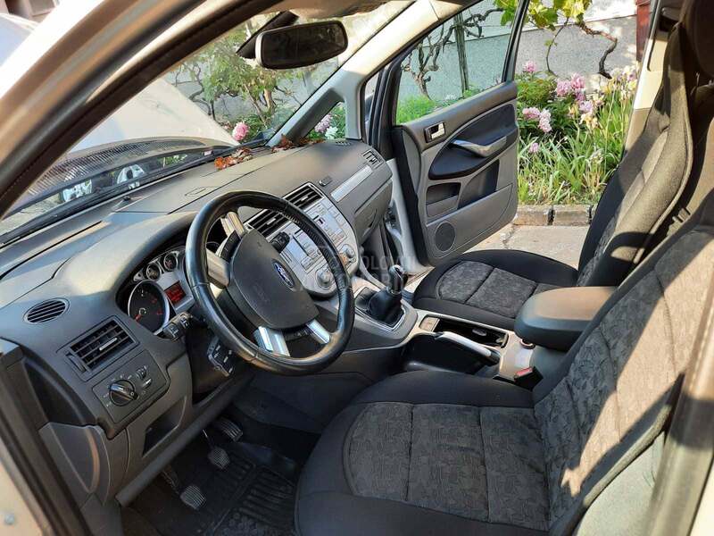 Ford C-Max 1.8