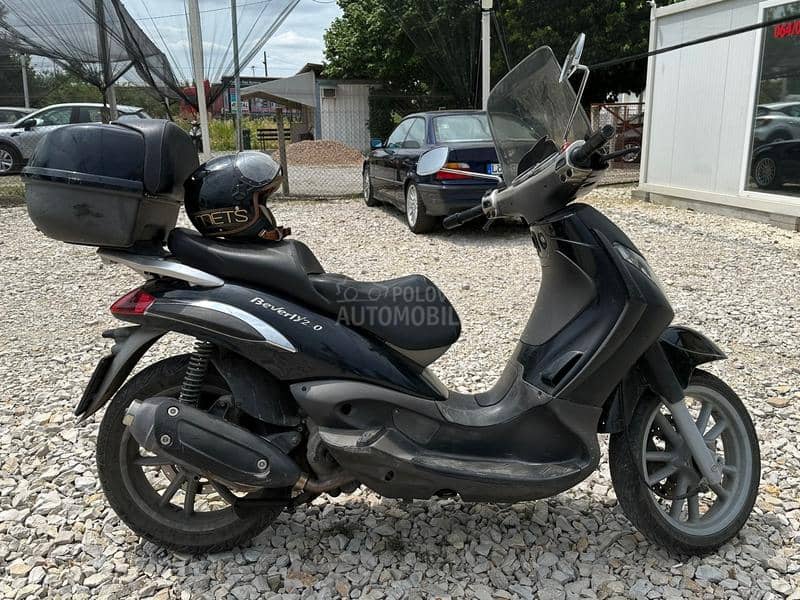 Piaggio Beverly 250