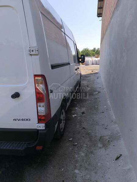 Nissan Nv400 