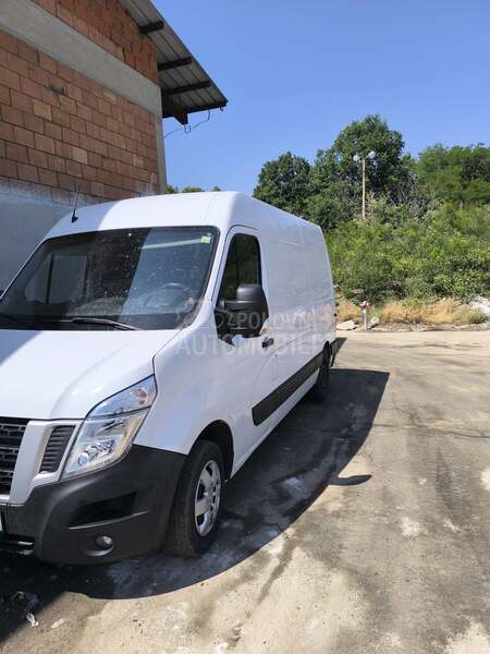 Nissan Nv400 