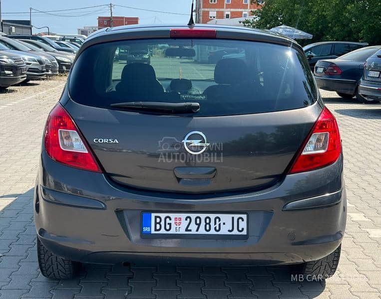 Opel Corsa D 1.3 b gpl