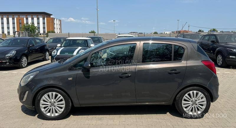 Opel Corsa D 1.3 b gpl