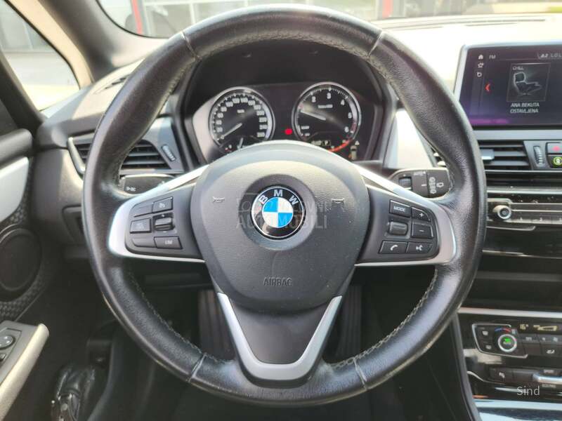 BMW 216 216D ACTIVE TOURER
