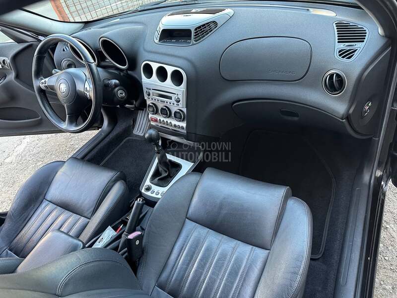 Alfa Romeo 156 2.5 V6