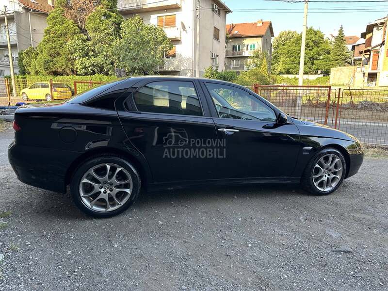Alfa Romeo 156 2.5 V6