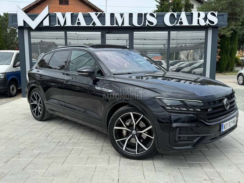 Volkswagen Touareg 3.0 TDI R-line