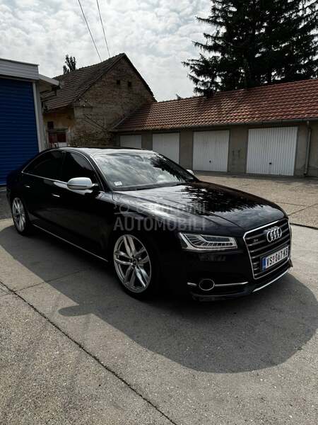 Audi A8 S8 Look