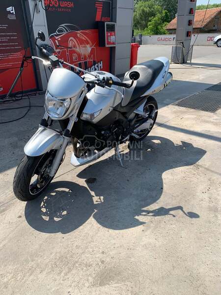 Suzuki gsr K7 ABS