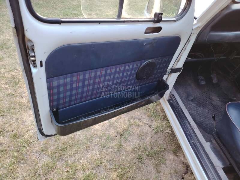 Renault R 4 