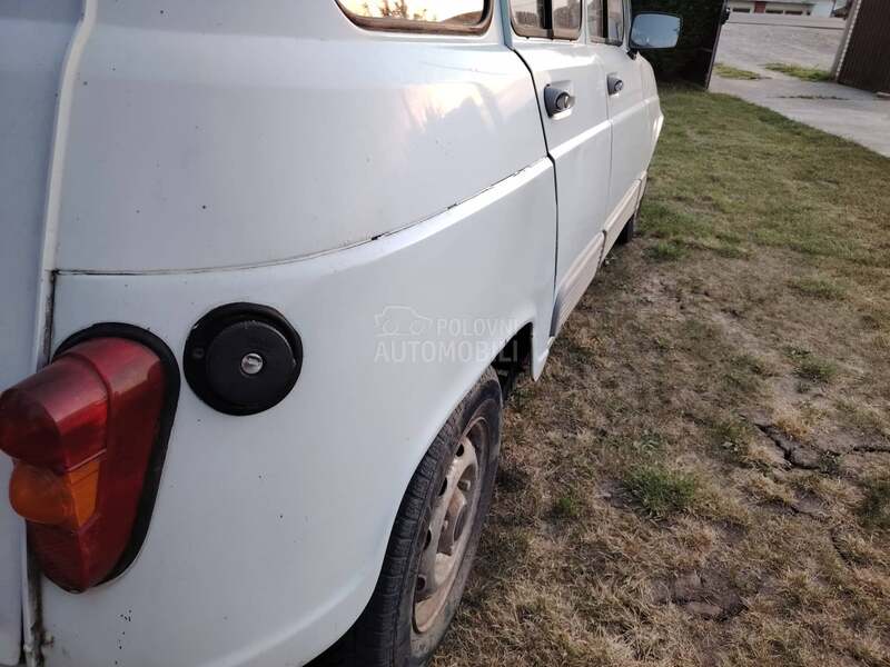 Renault R 4 