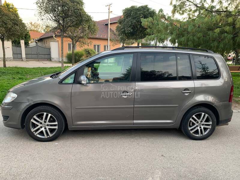 Volkswagen Touran 2.0 cng