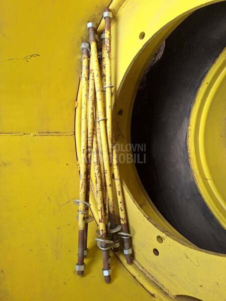 John Deere 6920