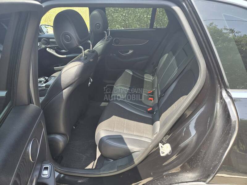 Mercedes Benz GLC 250 4MATIC