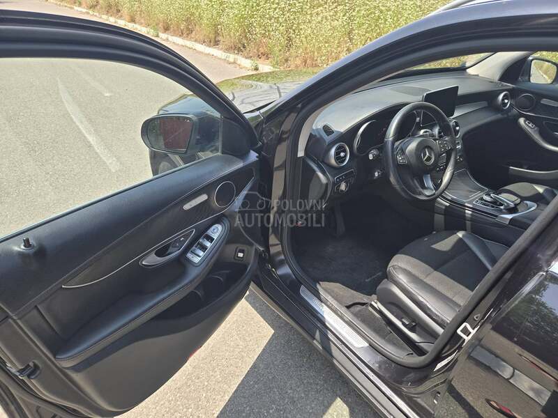 Mercedes Benz GLC 250 4MATIC