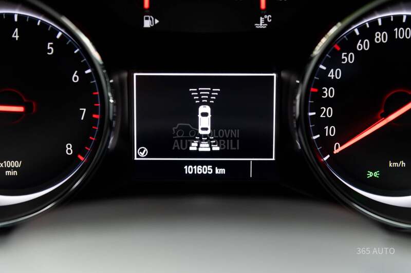 Opel Insignia 1.5 140