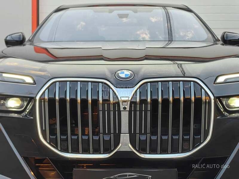 BMW 740 XD/M/21/SKY/360