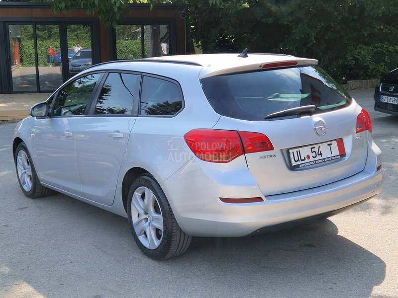 Opel Astra J 1.7 cdti 81 k.w.LEPA