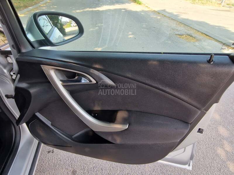 Opel Astra J 1.7 cdti 81 k.w.LEPA