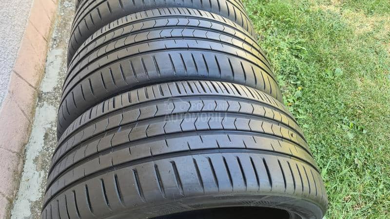 Vredestein 245/40 R18 Letnja