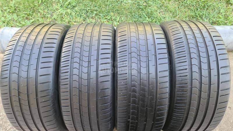Vredestein 245/40 R18 Letnja