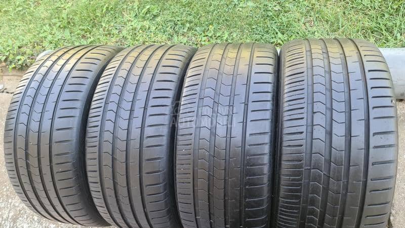 Vredestein 245/40 R18 Letnja