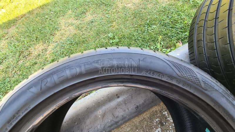 Vredestein 245/40 R18 Letnja