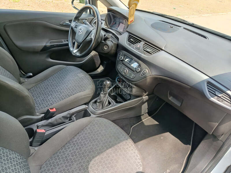 Opel Corsa E 1.2