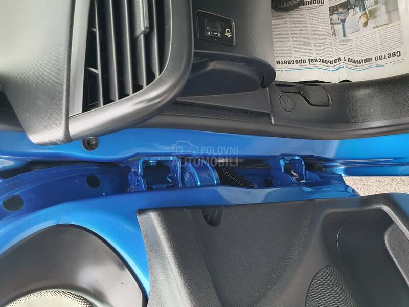 Peugeot 207 CH 1.4 .8V
