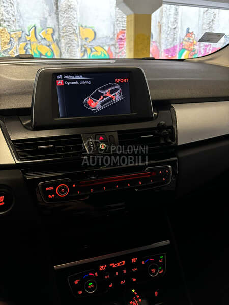 BMW 218 GRAN TOURER