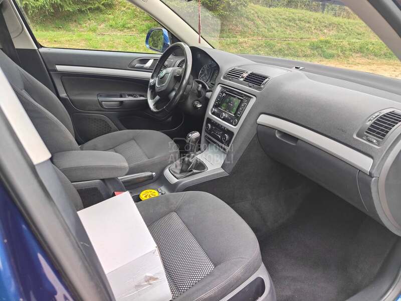 Škoda Octavia 4x4.  CH