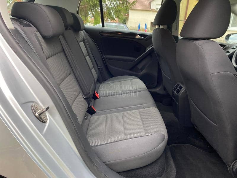 Volkswagen Golf 6 1.6 TDI/NAV/KAMERA