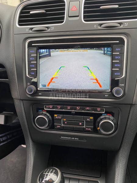 Volkswagen Golf 6 1.6 TDI/NAV/KAMERA