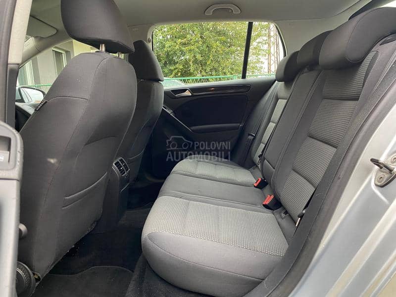 Volkswagen Golf 6 1.6 TDI/NAV/KAMERA